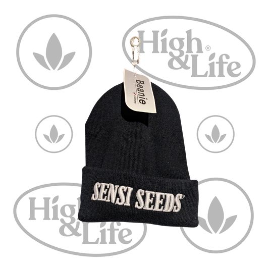 Osta Sensi Seeds pipo (teksti) (musta) High & Life Storesta